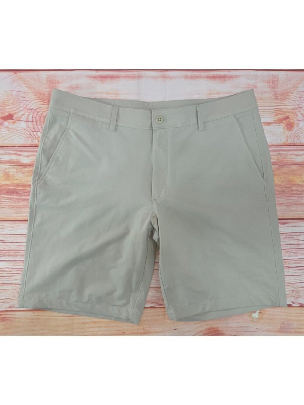 Under Armour Mens Beige Golf Shorts Size 38